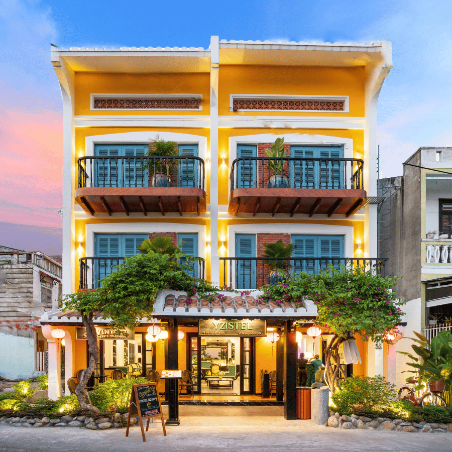 vintage taste deli cafe hoi an