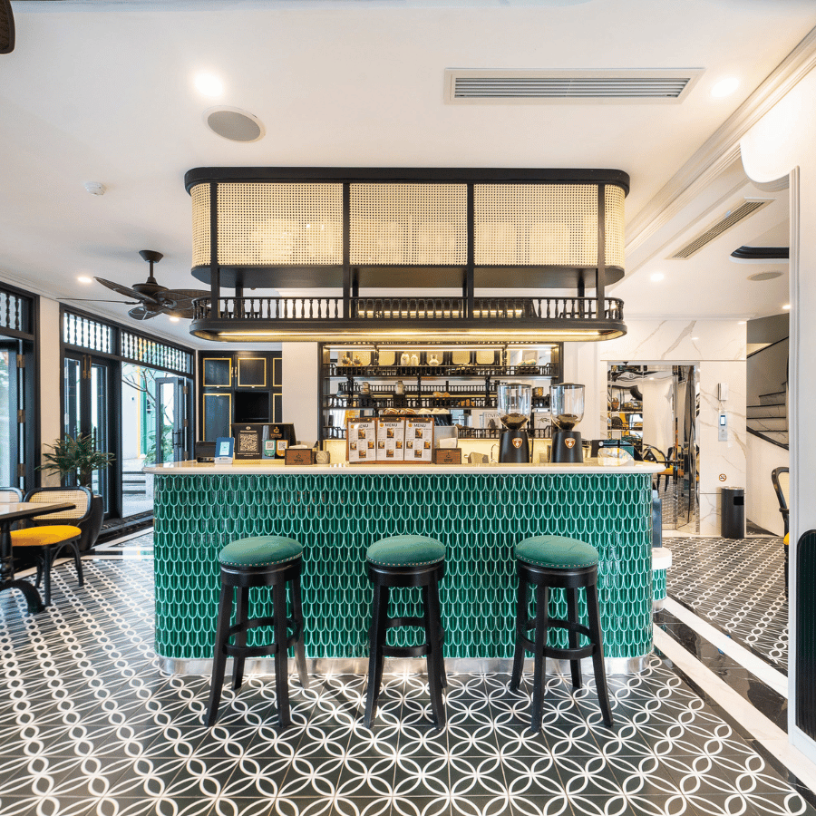 vintage taste deli cafe hoi an