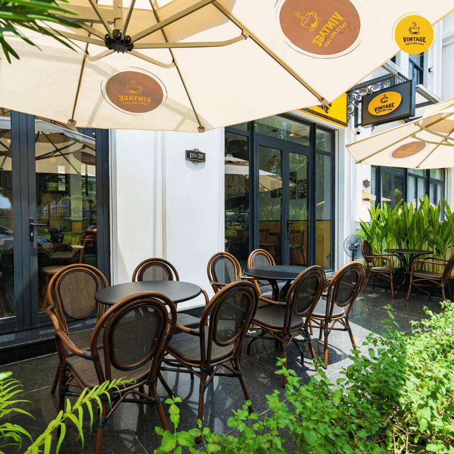 Vintage Taste Deli Cafe , Quán Cafe phong cách Vintage , Cafe view đẹp , Quán cafe tahi Vinhome Grand Park, Cafe Cổ Điển