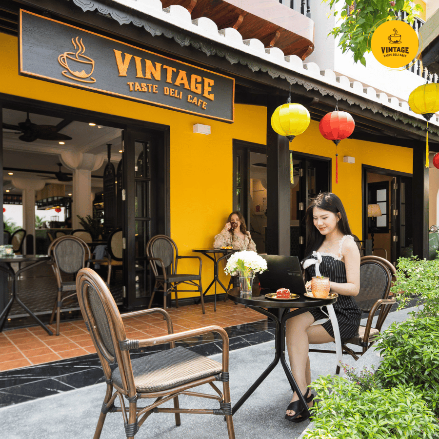 Vintage Taste Deli Cafe Hoi An, Vintage coffee shop Hoi An, Quality coffee Hoi An, Hoi An culinary experience , Hoi An cakes and drinks 