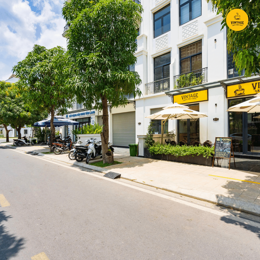 Vintage Taste Deli Cafe , Quán Cafe phong cách Vintage , Cafe view đẹp , Quán cafe tahi Vinhome Grand Park, Cafe Cổ Điển