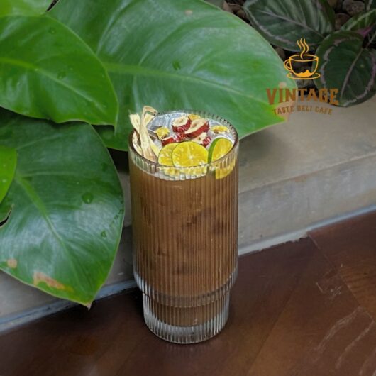 vintage coffee shop, classic-style café, beautiful café in Vinhomes Grand Park, best-view café District 9, nearby café