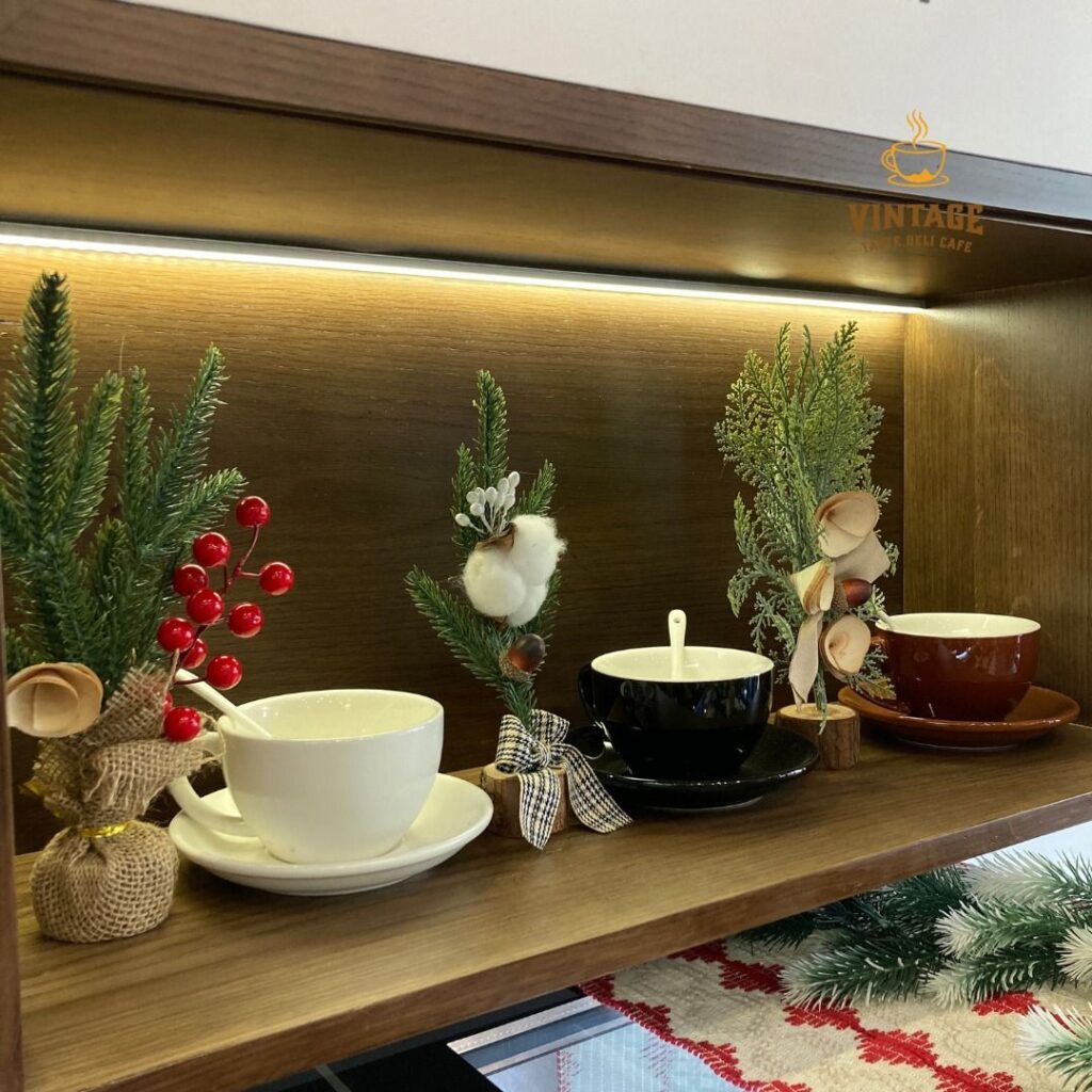 Vintage café, classic-style café, beautiful café at Vinhomes Grand Park, café with a beautiful view in District 9, nearby café, vintage café at Vinhomes Grand Park, green-space café, beautiful check-in café, pastry café in Saigon, and chill café in Saigon