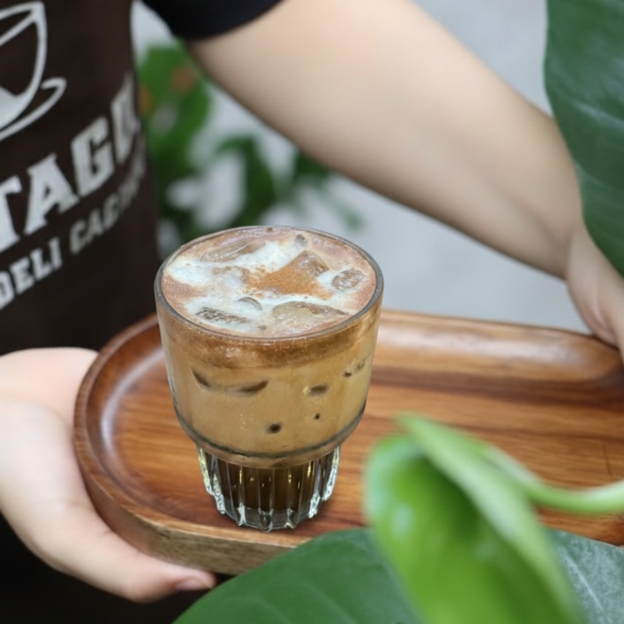 Quán cafe vintage, cafe phong cách cổ điển, quán cafe đẹp tại Vinhomes Grand Park, cafe view đẹp Quận 9, quán cafe gần đây, cafe vintage Vinhomes Grand Park, cafe không gian xanh, quán cafe check in đẹp, cafe bánh ngọt Sài Gòn, quán cafe chill Sài Gòn