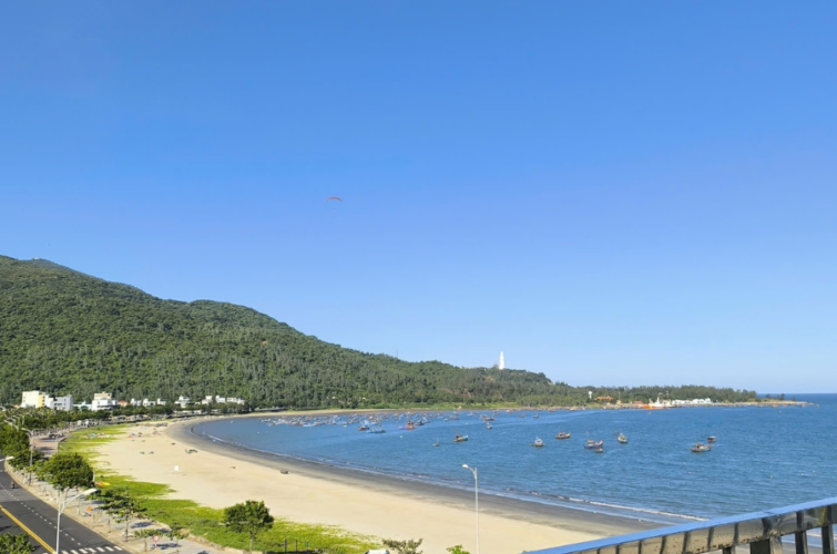 Khách sạn mặt biển Sơn Trà, khách sạn mặt biển Đà Nẵng, khách sạn view biển Đà Nẵng, khách sạn Đà Nẵng giá rẻ, khách sạn Sơn Trà Đà Nẵng